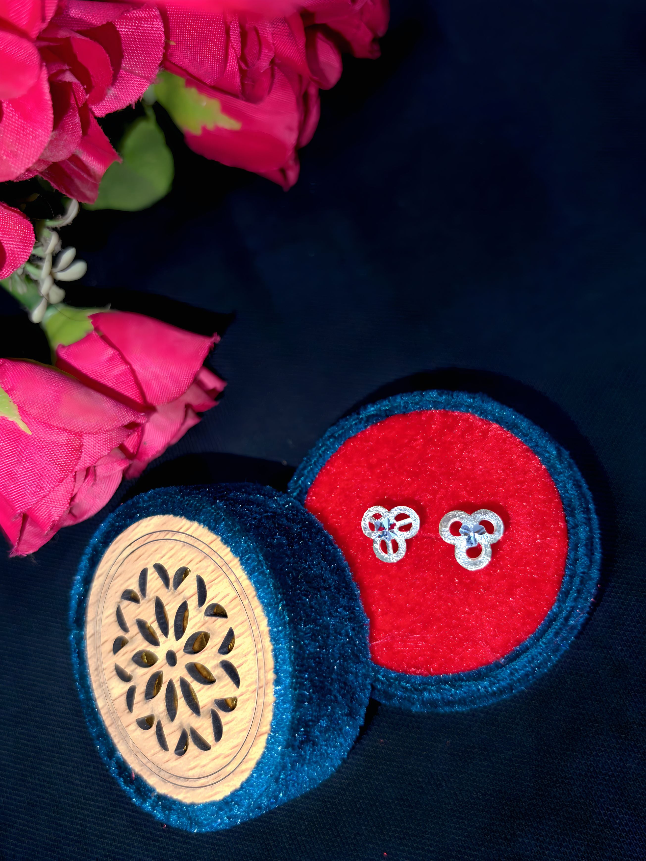 Three-Leaf Clover Stud Earrings