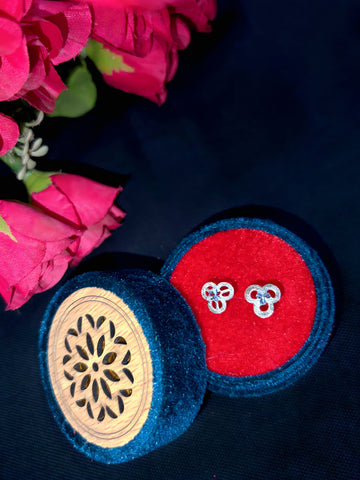 Three-Leaf Clover Stud Earrings